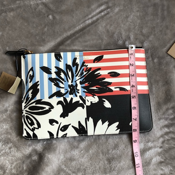NWOT BURBERRY Print Leather Pouch Patchwork Floral - Picture 7 of 8